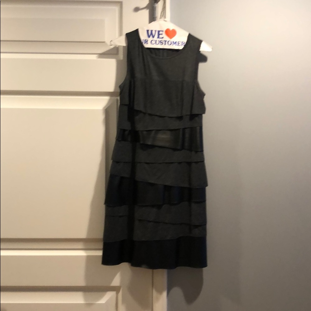 Dress - Picture 2 of 5